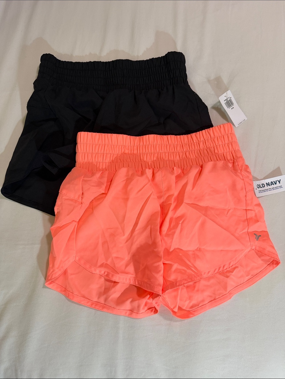 🏃♀️ Old Navy Girl’s Athletic Shorts - Black & Coral
